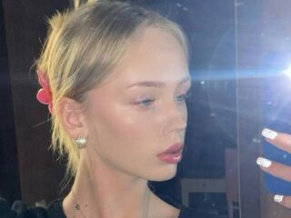 naughty cam girl masturbating FlorrieBarraza