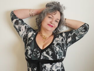 hot camwhore GeminisBlue