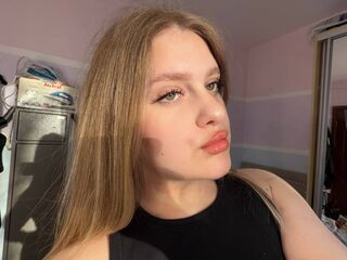free nude live show GraceHollis