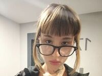 cam girl masturbating with dildo HallieAblin