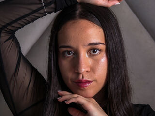 free chat IrysMontiel