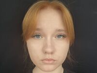 camwhore fingering pussy JeanneEnglert