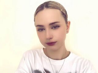 shower livecam JudithHaverstock