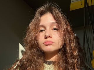 hot cam girl fingering shaved pussy KarlenePaiva