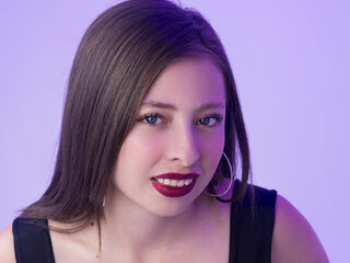 girl webcam LennaPhillips