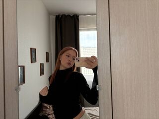 live cam girl photo LennieLukasik