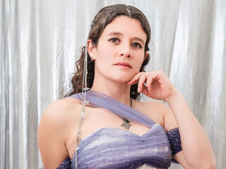 camgirl sex photo LiaSannin