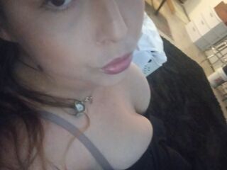 fingering girl webcam  LolaLoced