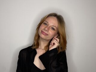 streaming live webcam LouiseSchmidt