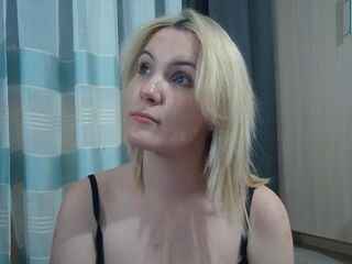 naked webcam girl fingering LyndaHuppenbauer