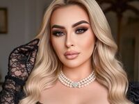 hot webcam show MaddisonFox