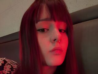 voyeur cam MaeveLith