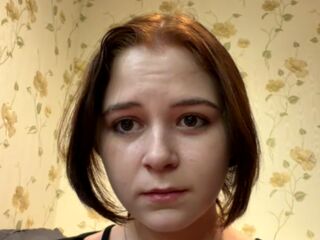 sexy webcamgirl MaireKirker