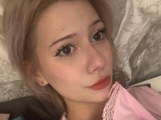 fingering webcam girl MeganLinney