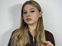 fingering camgirl video MercedesVaught