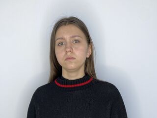 girl showing pussy MiriamWhitener