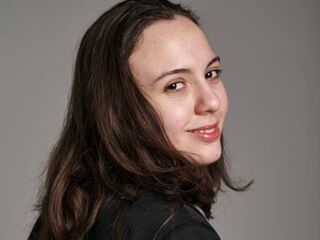 camslut topless MonaStout