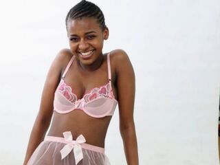 webcamchat NaomiBrookes