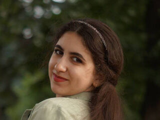 spy cam NicoletteLaroe