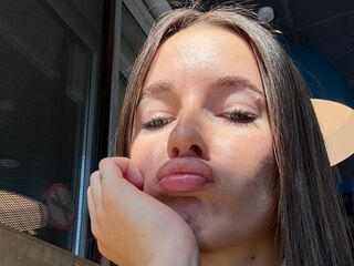 hot cam girl spreading pussy OdetteWingler
