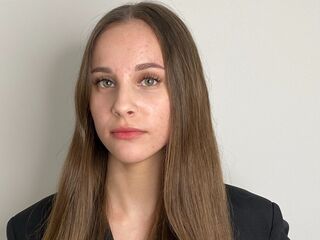 cam slut chat room RegenaShaker