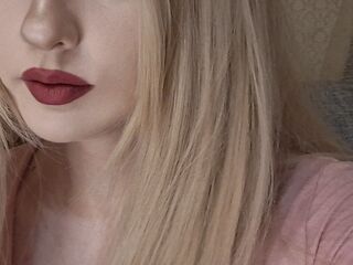 cam girl playing with sextoy RosannaSweet