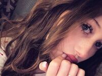 live-chat SimonaHaley