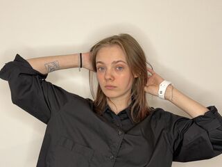 sexy camgirl SunniBanderas