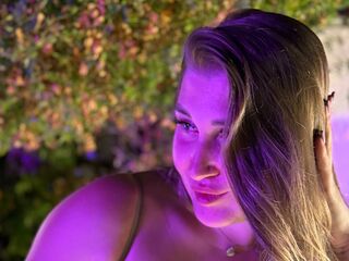sexy live cam girl TarahZullo