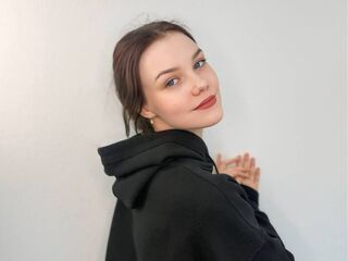 naked girl with webcam masturbating ToraMendiaz