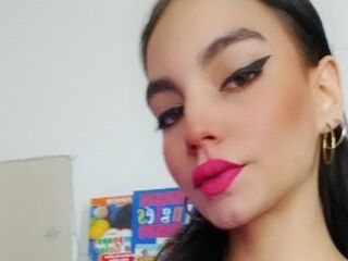 masturbating camgirl YukioDaviss