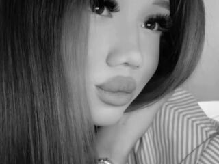 cam girl spreading pussy ZellaRessler