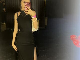 cam girl showing tits sweetmayaam